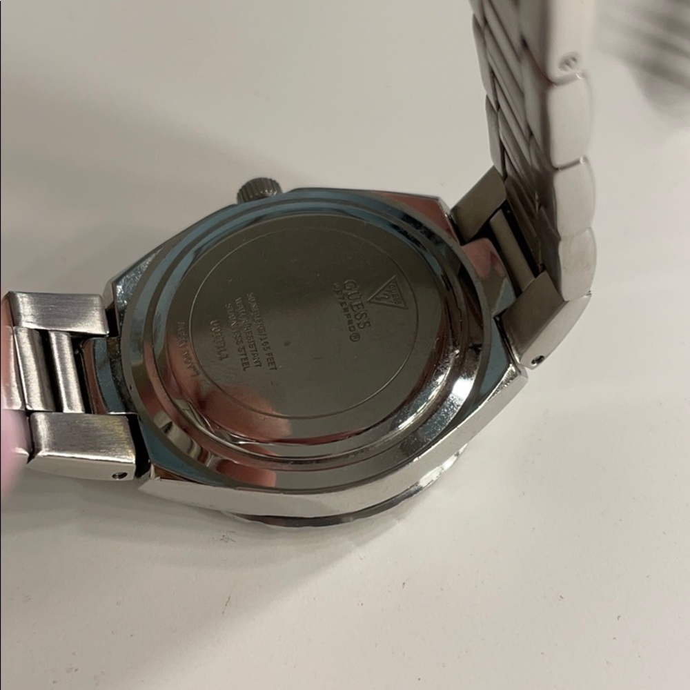 Guess Watch - Picture 3 of 7